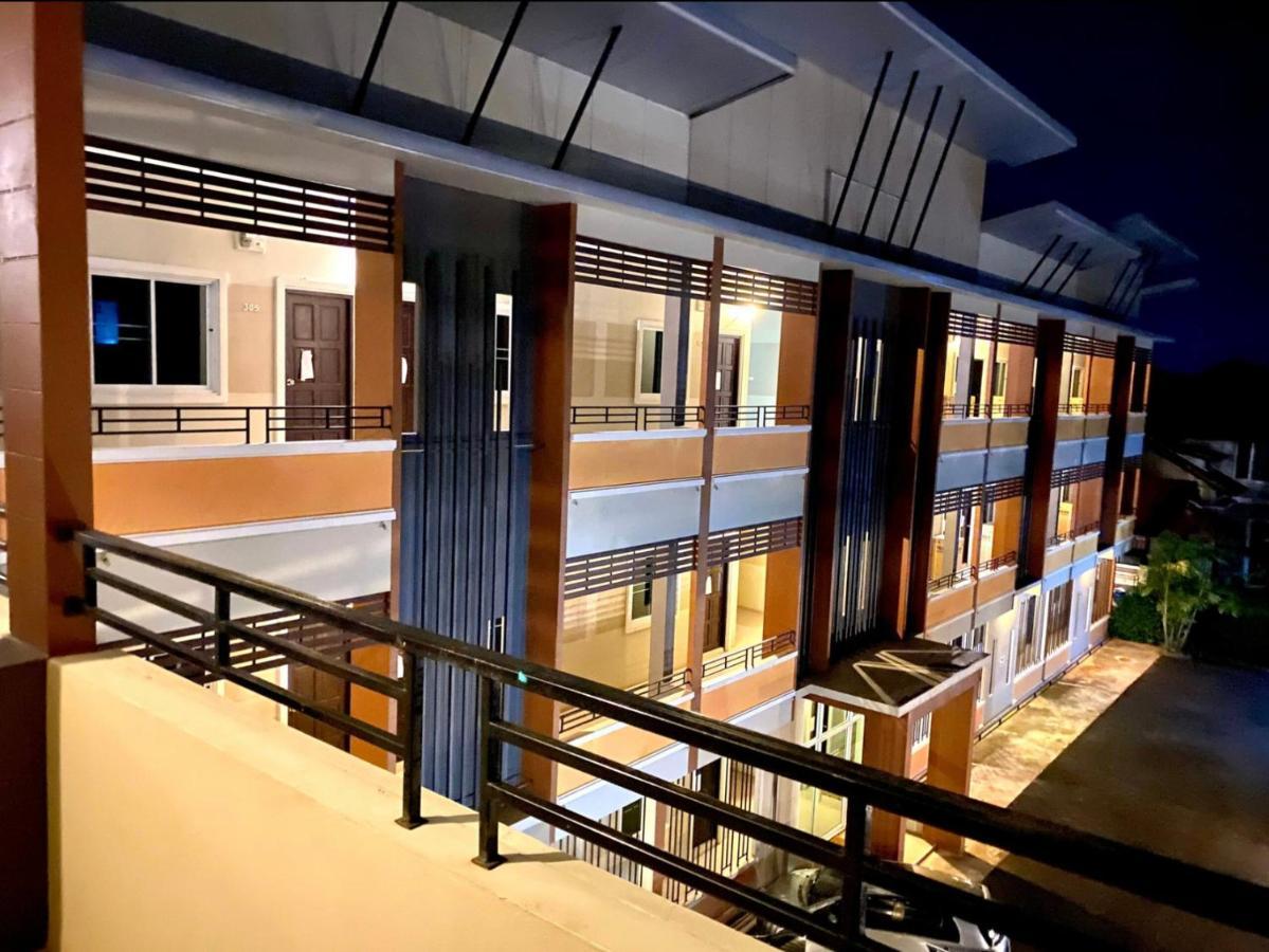 Preme Apartment @Maejo Ban pa Lan  Bagian luar foto